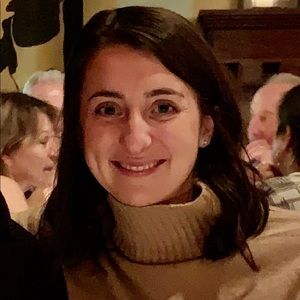 Meet your Posher, Caroline